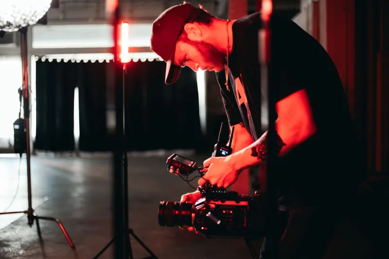 Frames That Hit Different: How Elite Adult Cinematographers Craft the Perfect Shot
